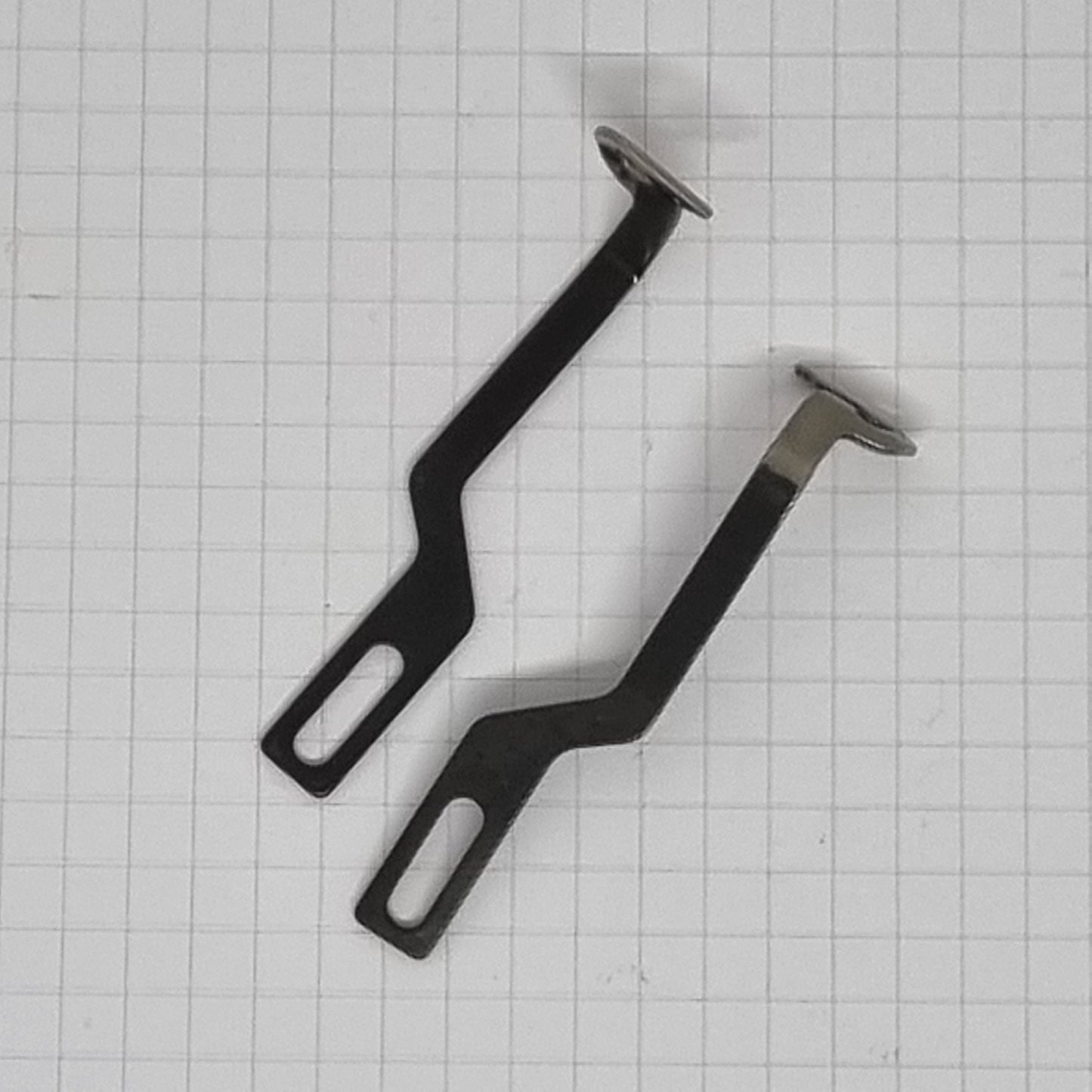Industrial Parts Thread Wiper for Singer 691