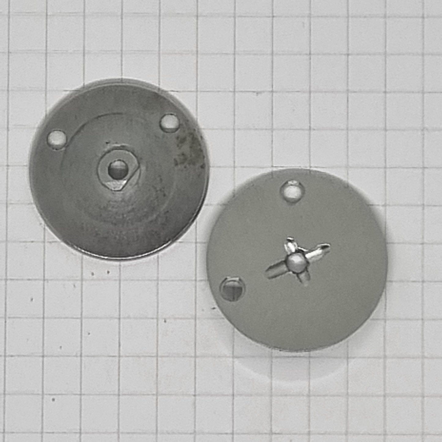 Industrial Parts Needle Hole Bushing 2.5 Cross for Singer 469/569