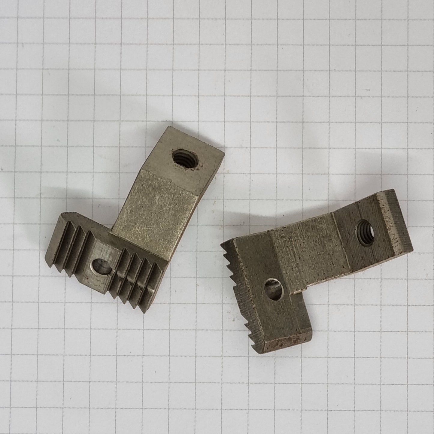 Industrial Parts Needle Plate for Singer Parts 45B