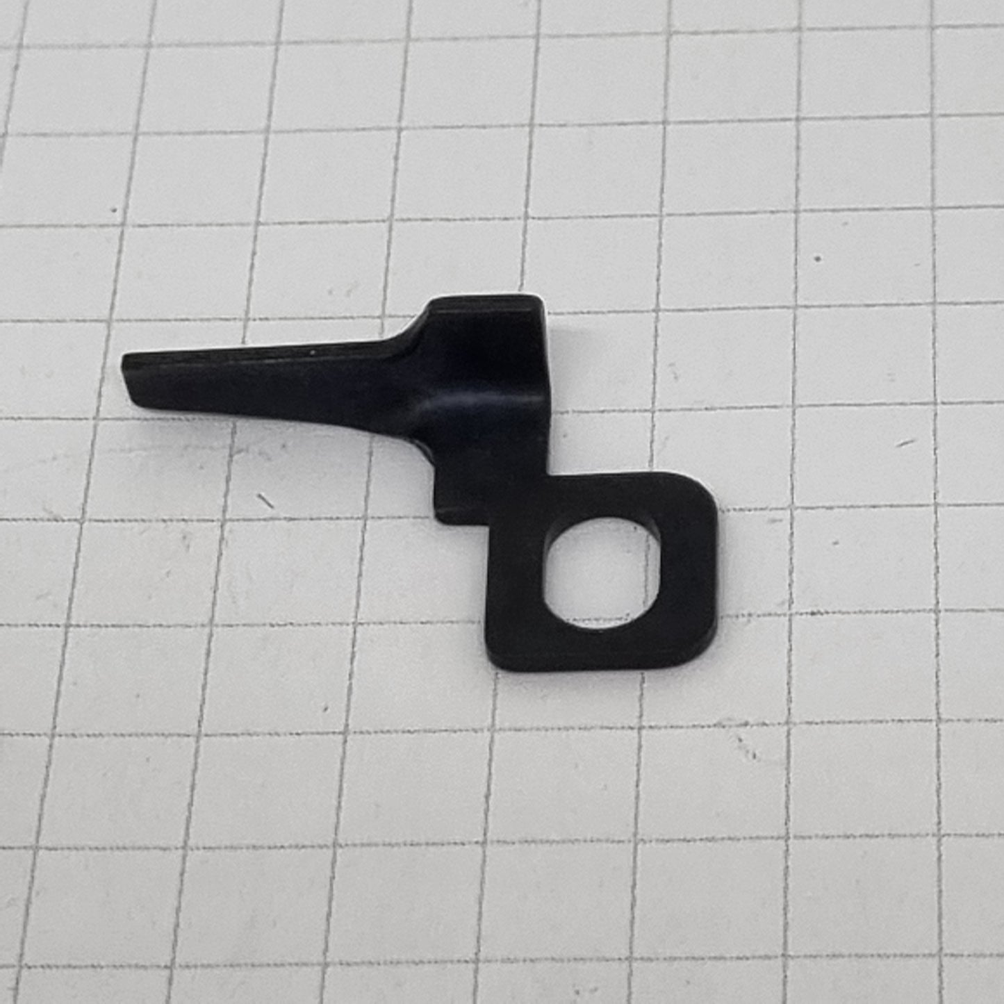 Industrial Parts Needle Guard for Singer 1831U,1832U,1842U