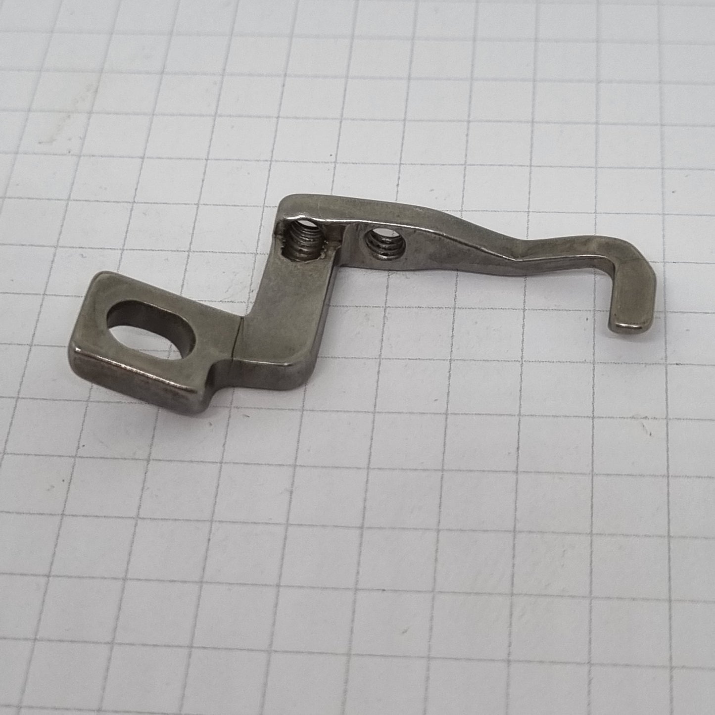 Industrial Parts Needle Guard for Singer 1831U,1832U,1842U