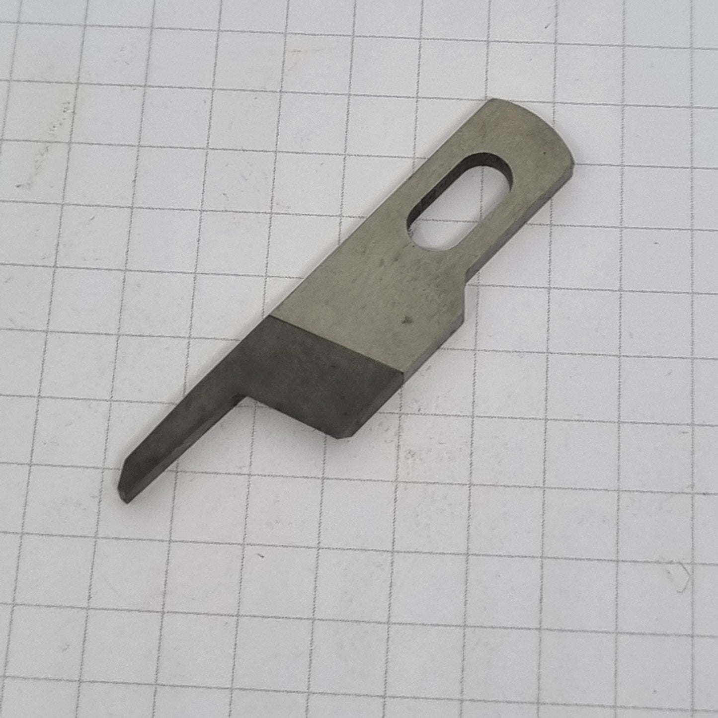 Industrial Parts Knife Blade 'Moveable Knife' for Singer 1831U,1832U,1842U