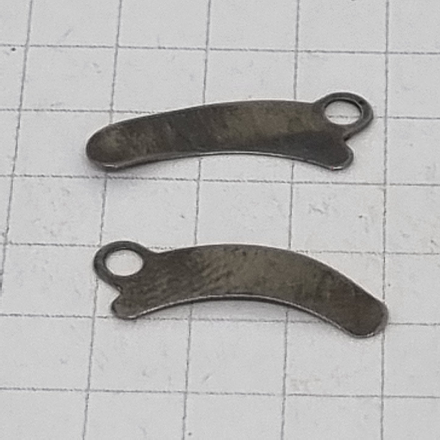 Industrial Parts Bobbin Retaining Spring for Singer 29K-U