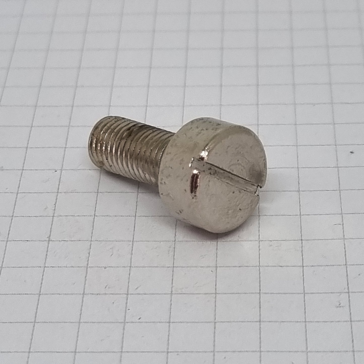 Industrial Parts Screw 414664 for Singer 29K-U