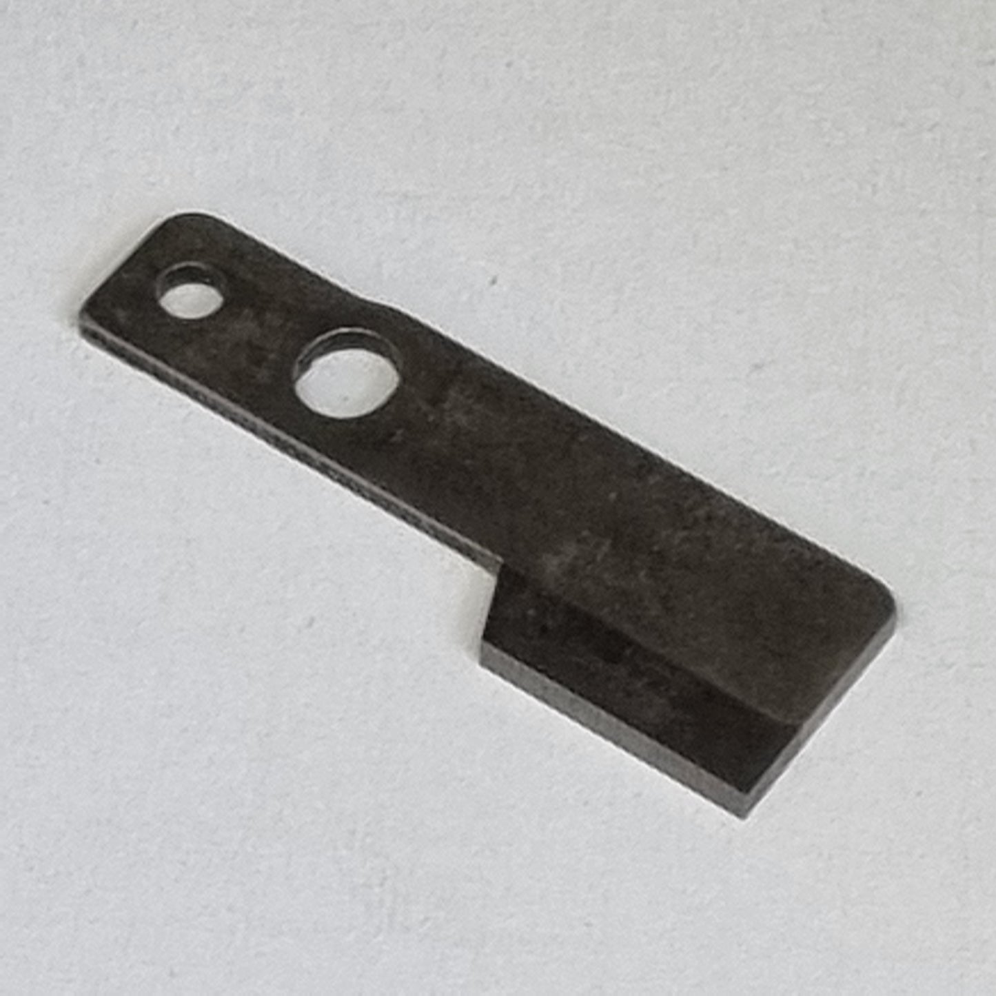 Domestic Parts Lower Knife for PFAFF