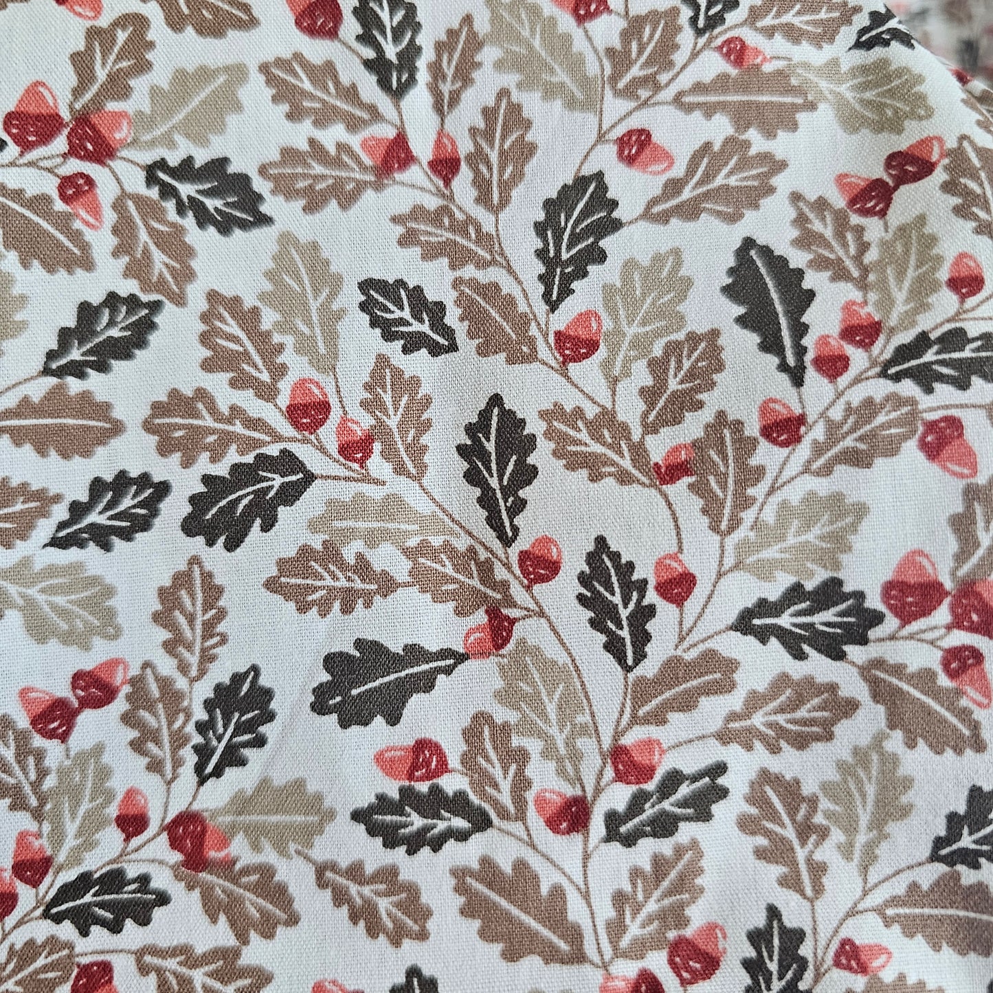 Fabric Printed Cotton Lawn - Fawn & red