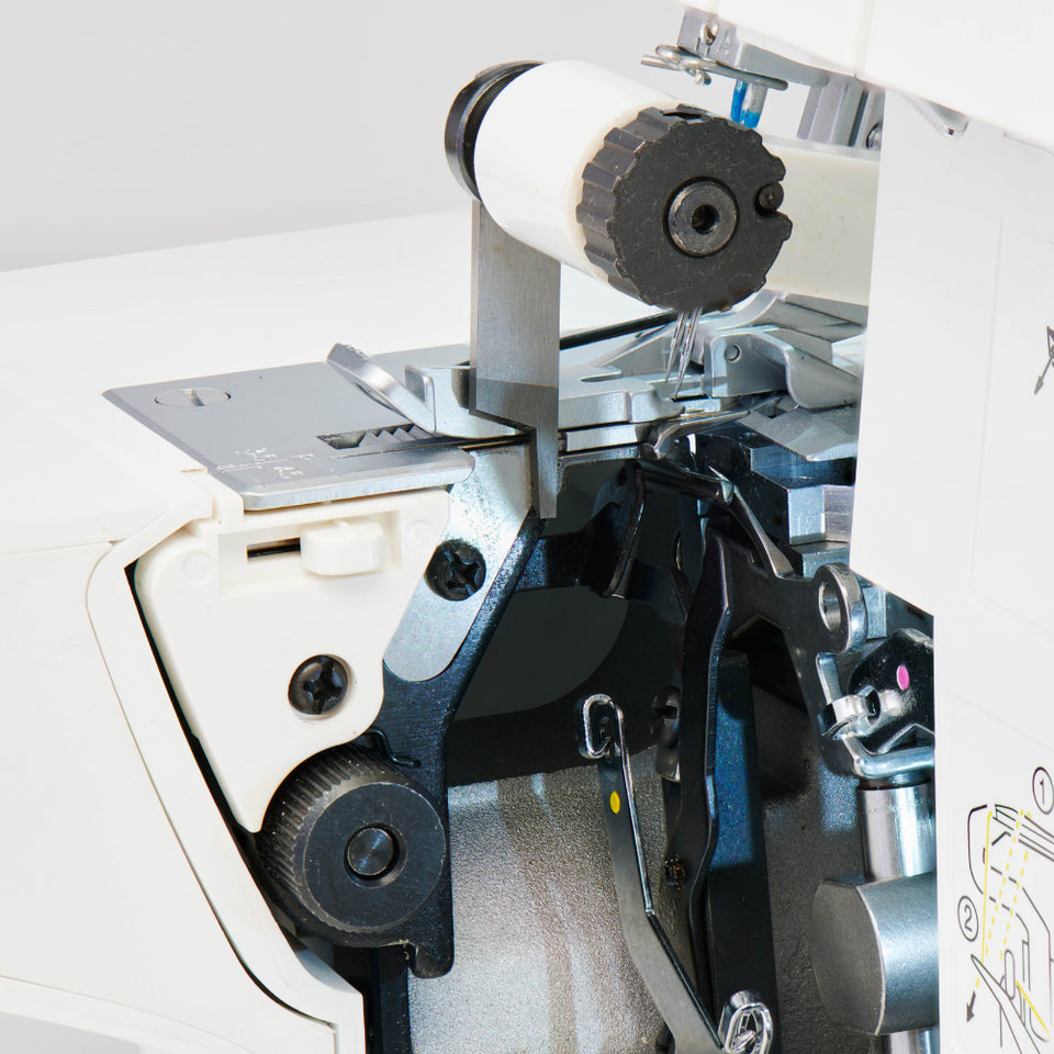 Domestic Overlocker Singer SE017 Elite