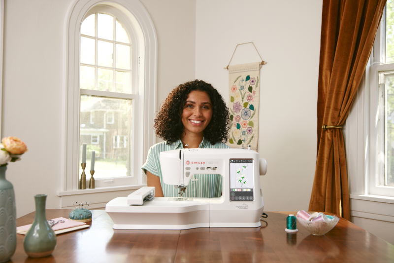 Domestic Embroidery Singer E9185