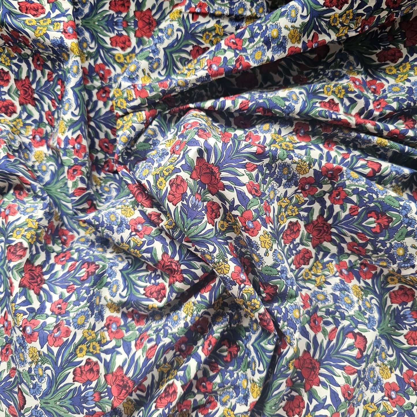 Fabric Printed Lawn - Floral Red & Navy