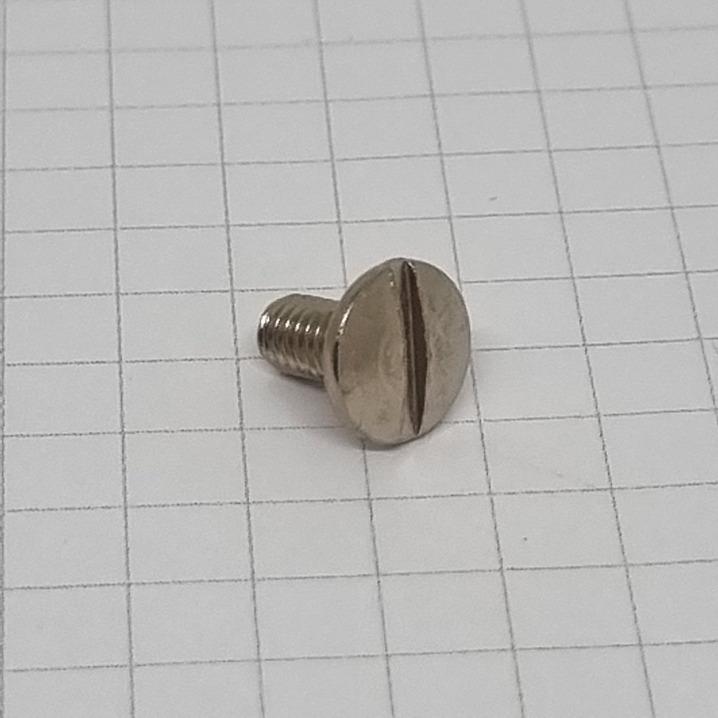 Industrial Parts AME Screw for Singer 842U/832 & Brother MA4-B551