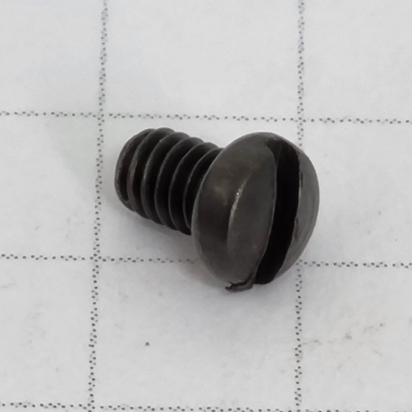 Industrial Parts Screw 2.38x3.5 for Singer 842U/832 & Brother MA4-B551