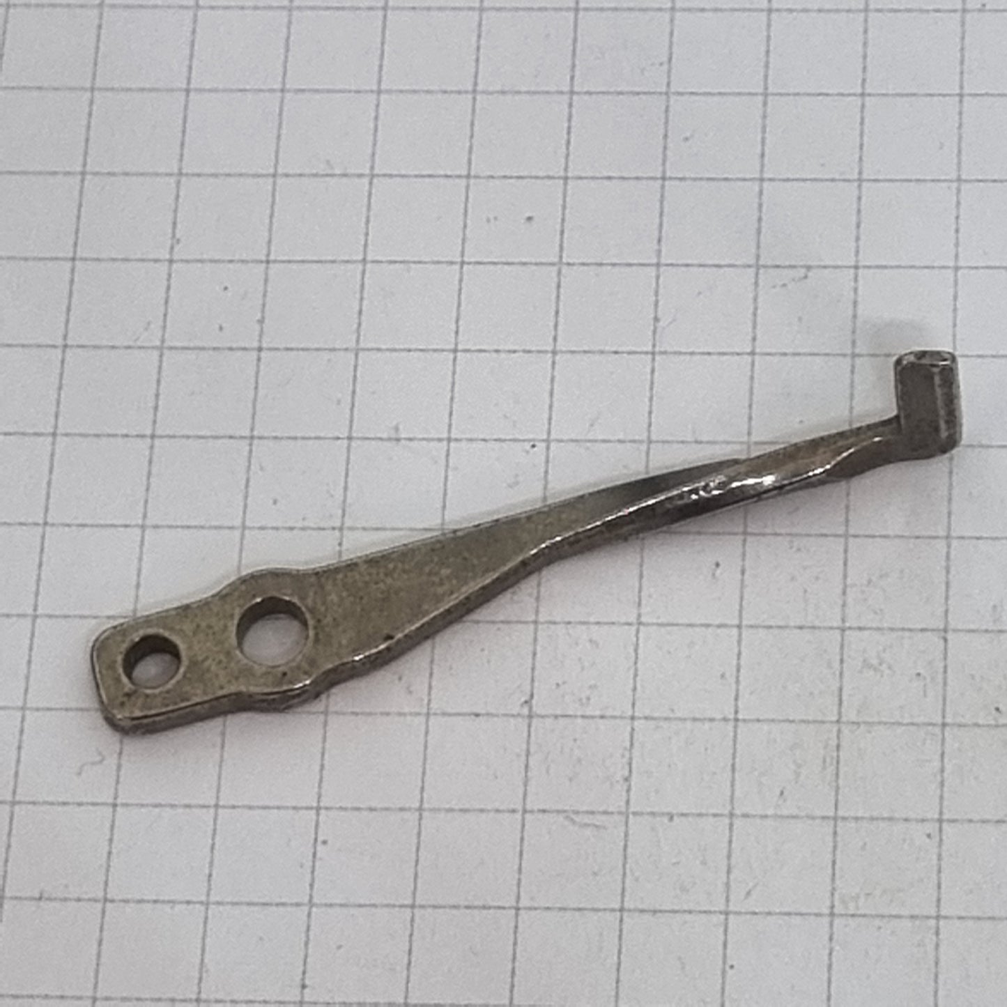 Industrial Parts Needle Guard for Singer 842U/832 & Brother MA4-B551
