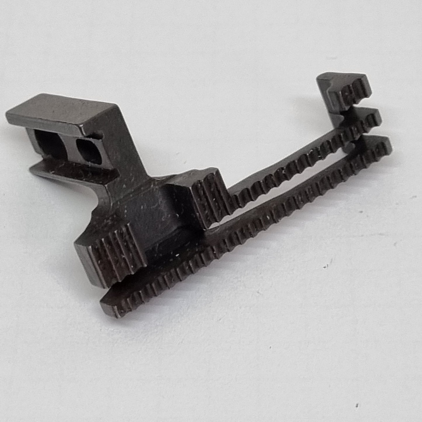 Industrial Parts Feed Dog Main for Singer 842U/832 & Brother MA4-B551