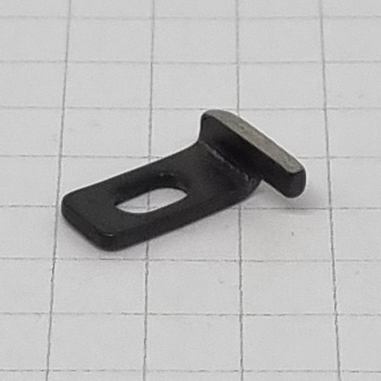 Industrial Parts Chip Guard '3' for Singer 842U/832 & Brother MA4-B551