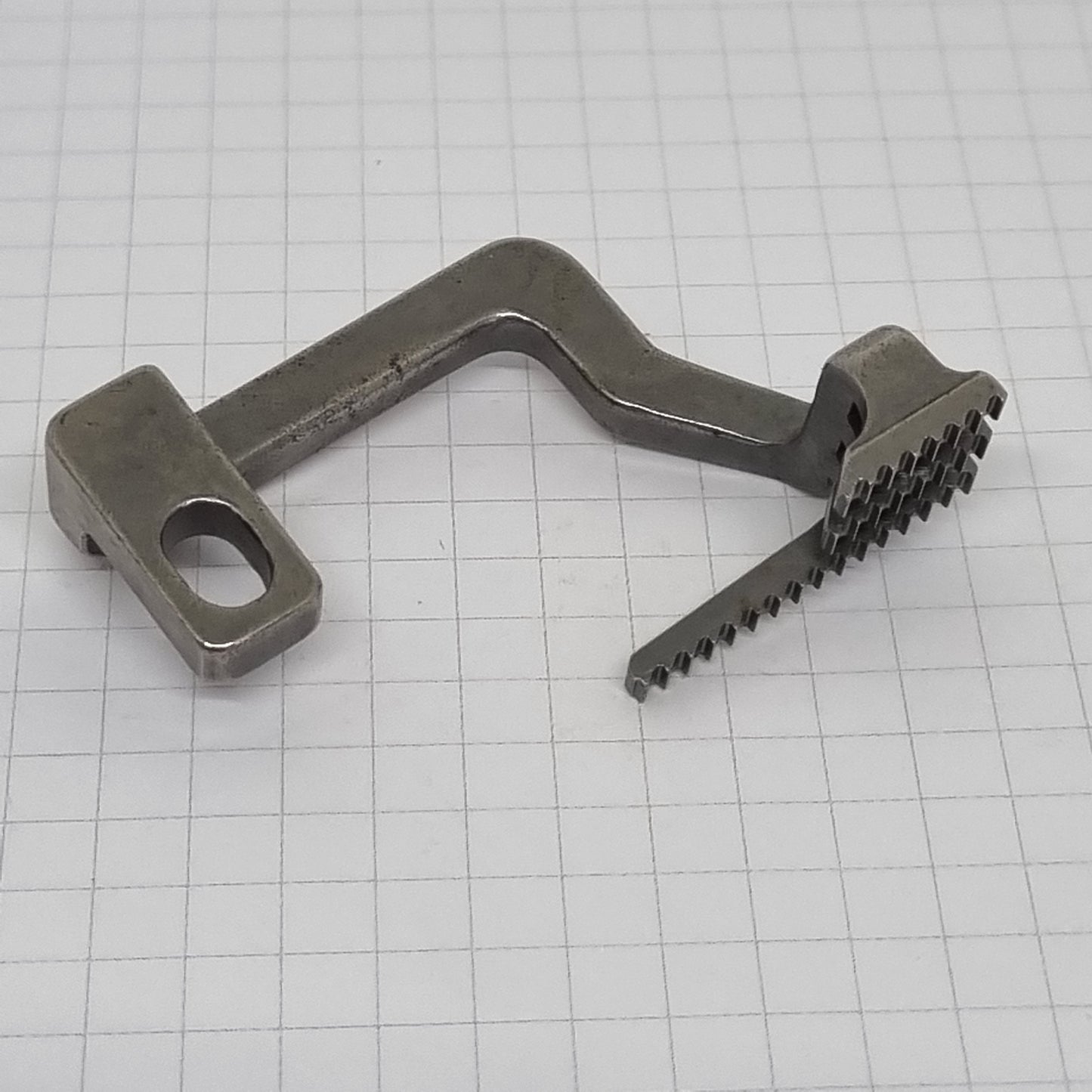 Industrial Parts Differential Feed Dog for Singer 842U/832 & Brother MA4-B551