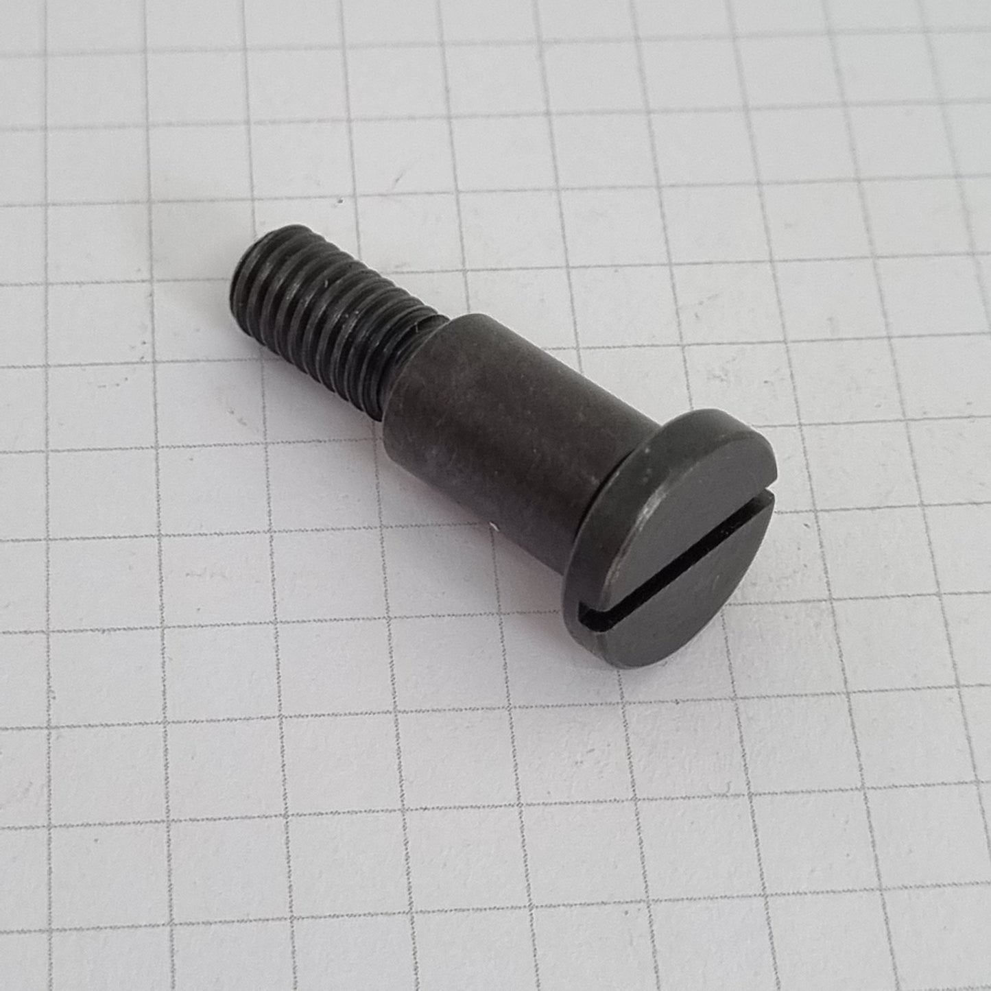 Industrial Parts Stud Screw for Singer 842U/832 & Brother MA4-B551
