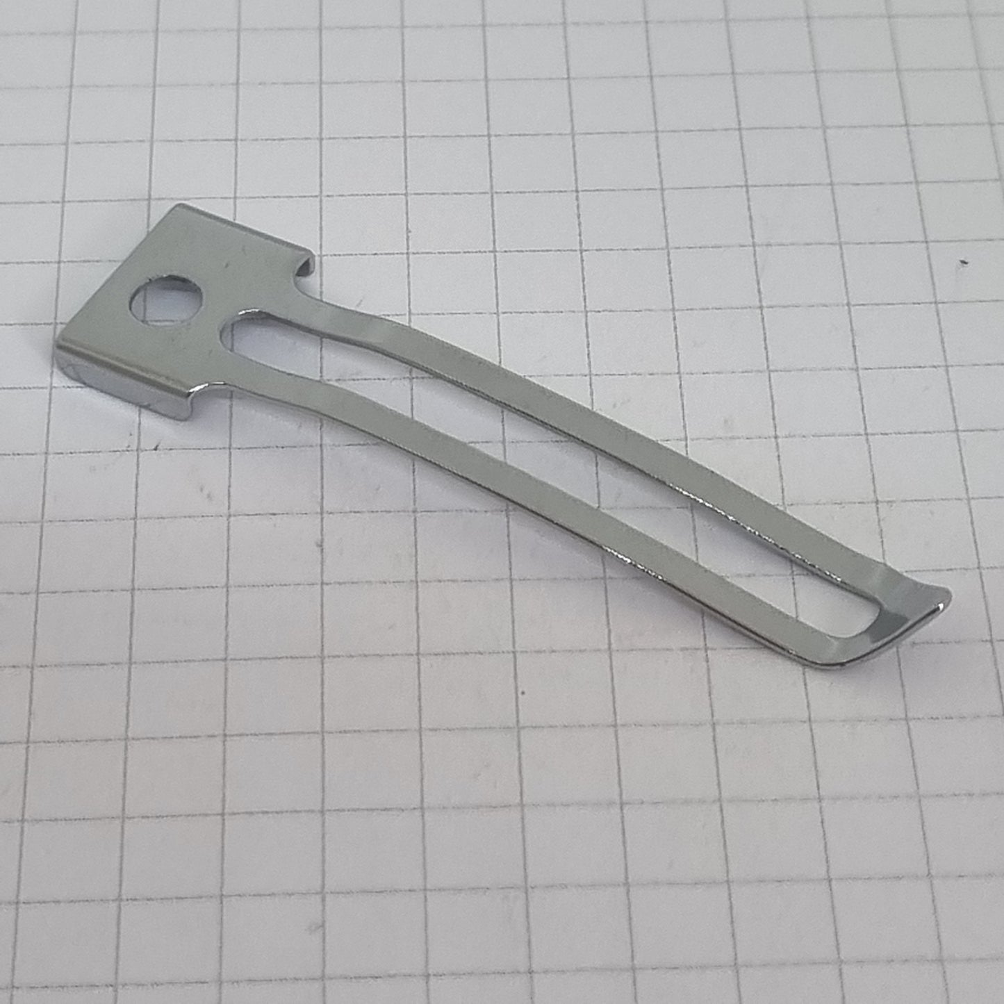 Industrial Parts Needle Guide / Thread Handler for Singer 842U/832 & Brother MA4-B551