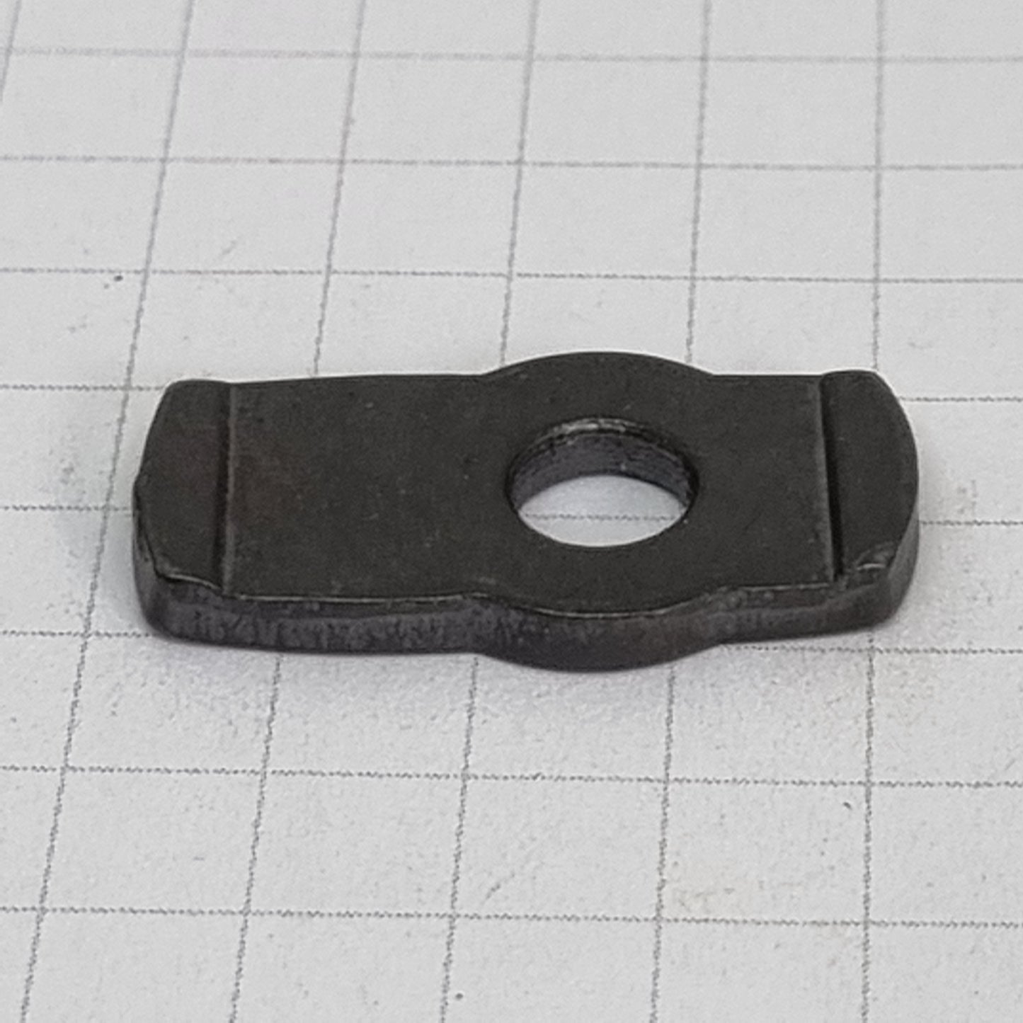 Industrial Parts Lower Knife Presser Plate for Singer 842U/832 & Brother MA4-B551