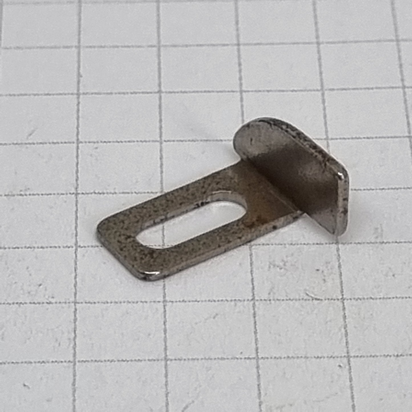 Industrial Parts Presser Foot Fabric Guide for Singer 842U/832 & Brother MA4-B551