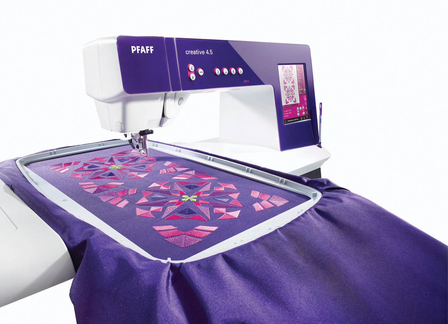Domestic Embroidery PFAFF creative 4.5