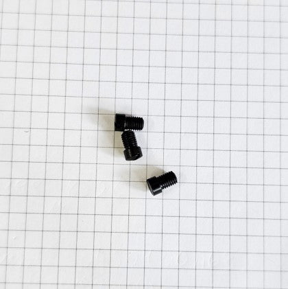 Screw 545263 for Singer 299U